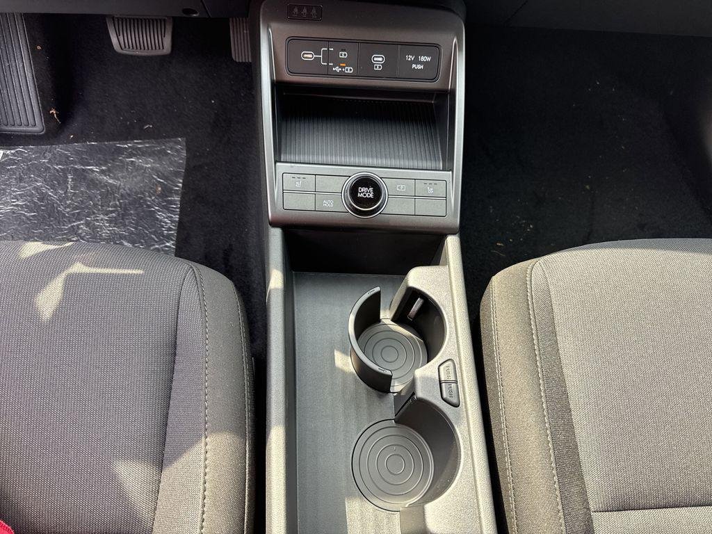 2025 Hyundai Kona EV SEL - Photo 29