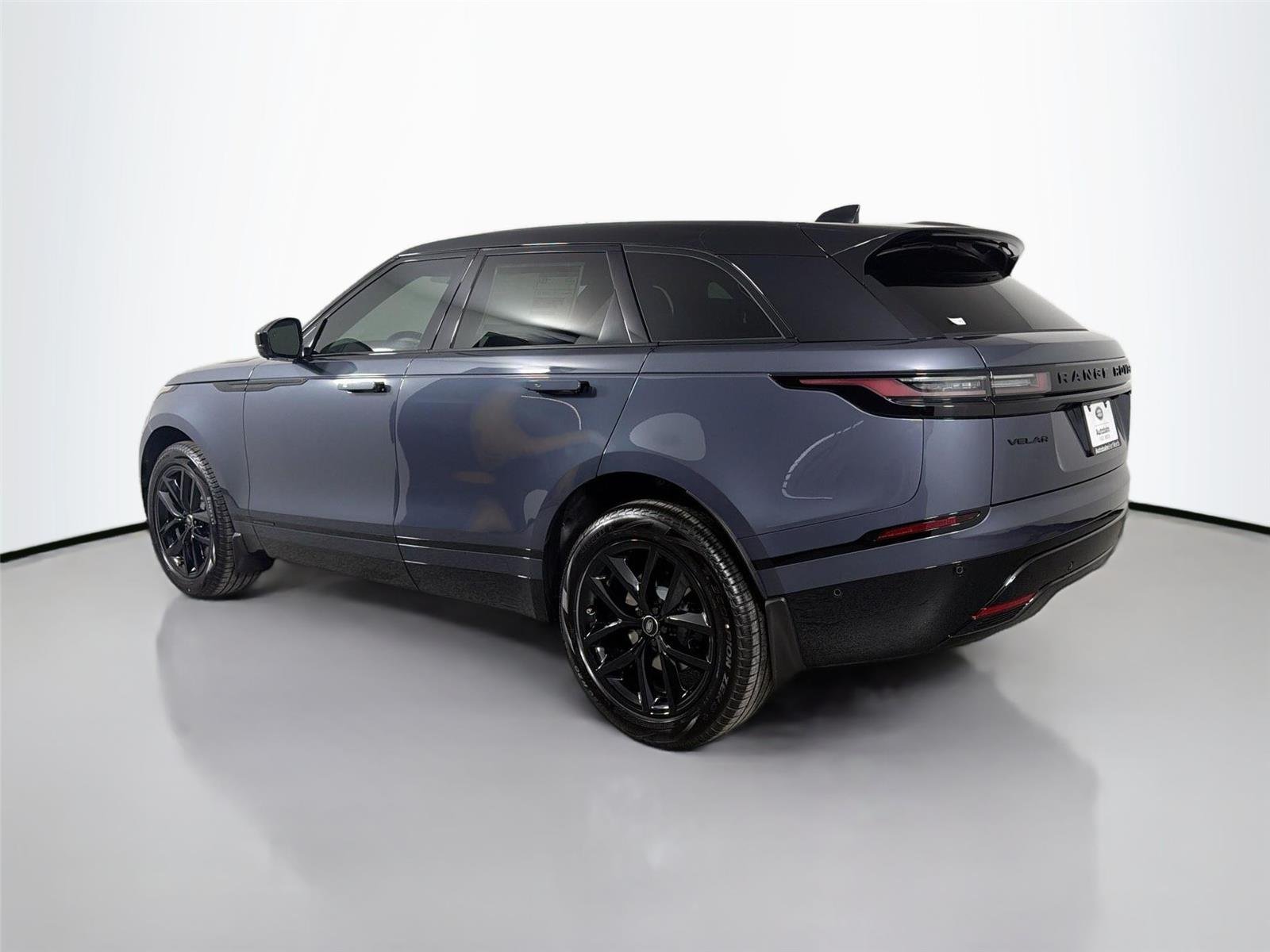 New 2026 Varesine Blue LAND ROVER Belgravia Edition P250 image 7