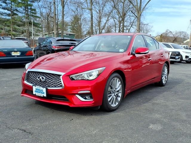 2023 INFINITI Q50 LUXE