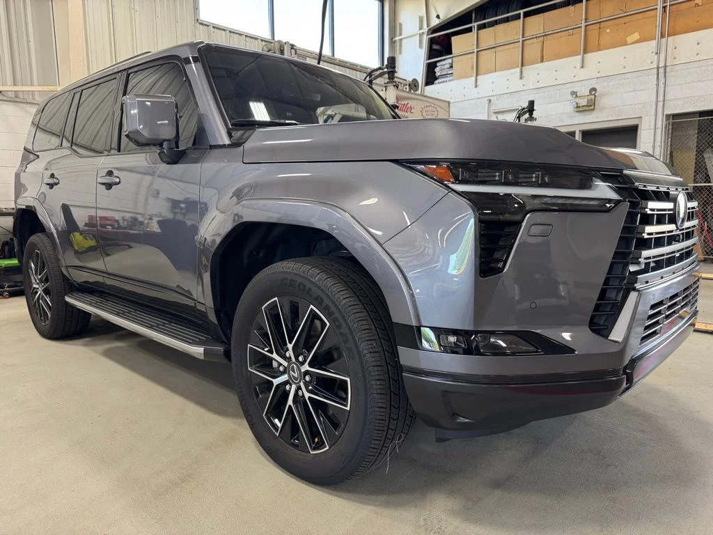 2024 Lexus GX 460 550 Premium's photo