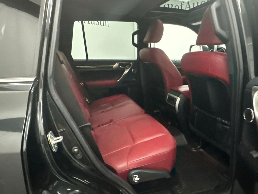 Used 2022 Black Lexus 460 Luxury image 25