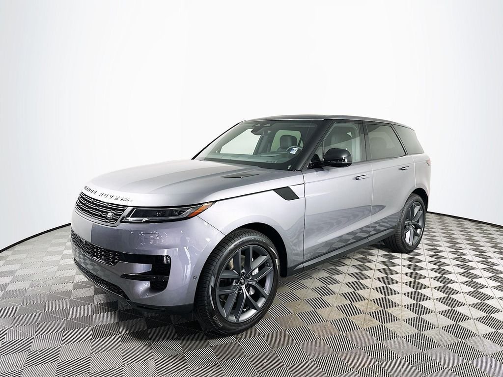 Certified Used 2025 Eiger Gray Metallic Land Rover SE image 1