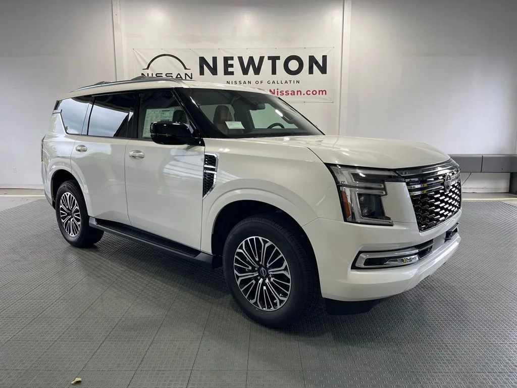 New 2026 Aspen White Tricoat Nissan SL image 2