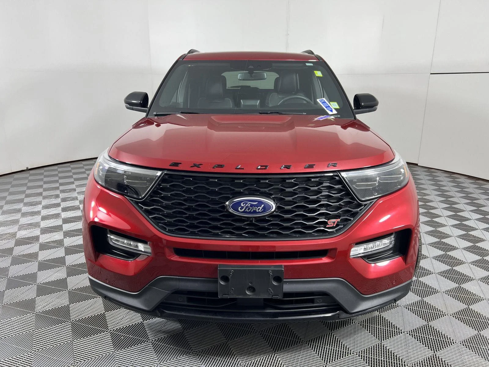 Used 2023 Rapid Red Metallic Tinted Clearcoat Ford ST image 6
