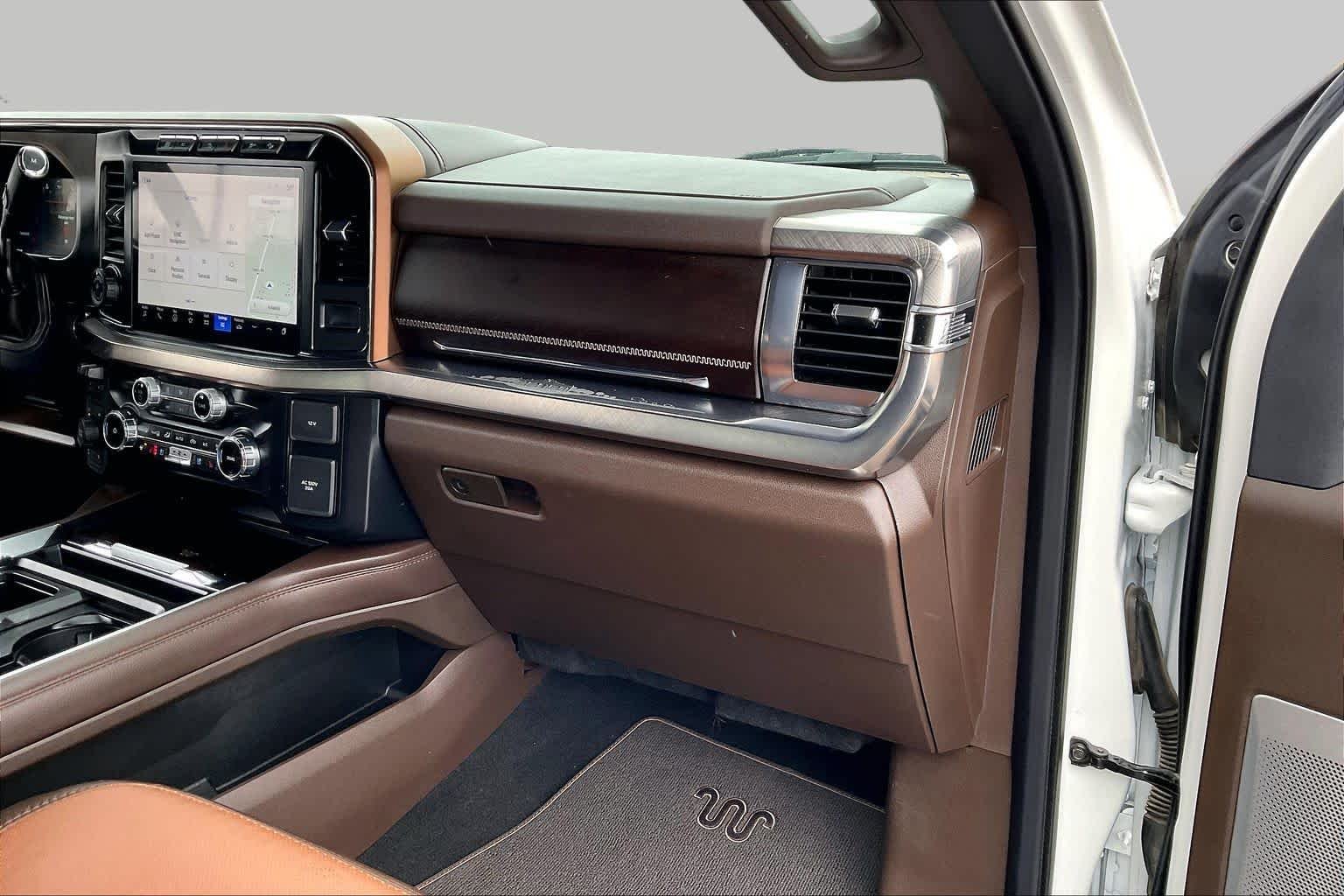 Used 2024 Star White Metallic Tri-Coat/Darkened Bronze Ford King Ranch image 19