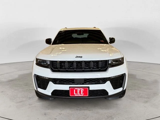 New 2026 White Jeep Limited image 9