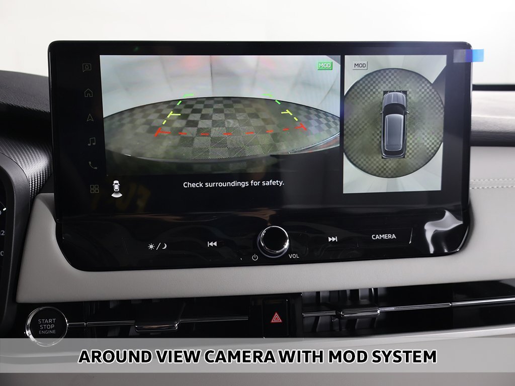 Used 2025 Black Mitsubishi SEL image 7