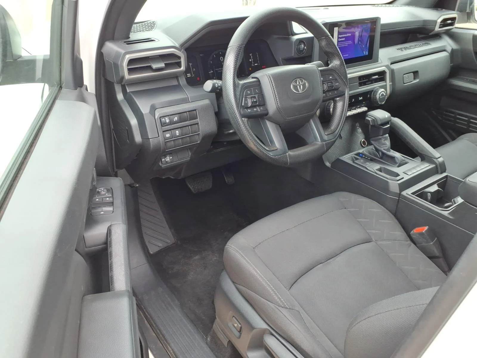 Used 2024 Ice Cap Toyota SR image 4