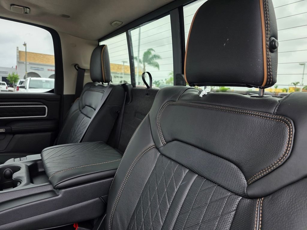 New 2026 Granite Crystal Metallic Clear-Coat Exterior Paint RAM Tungsten image 9