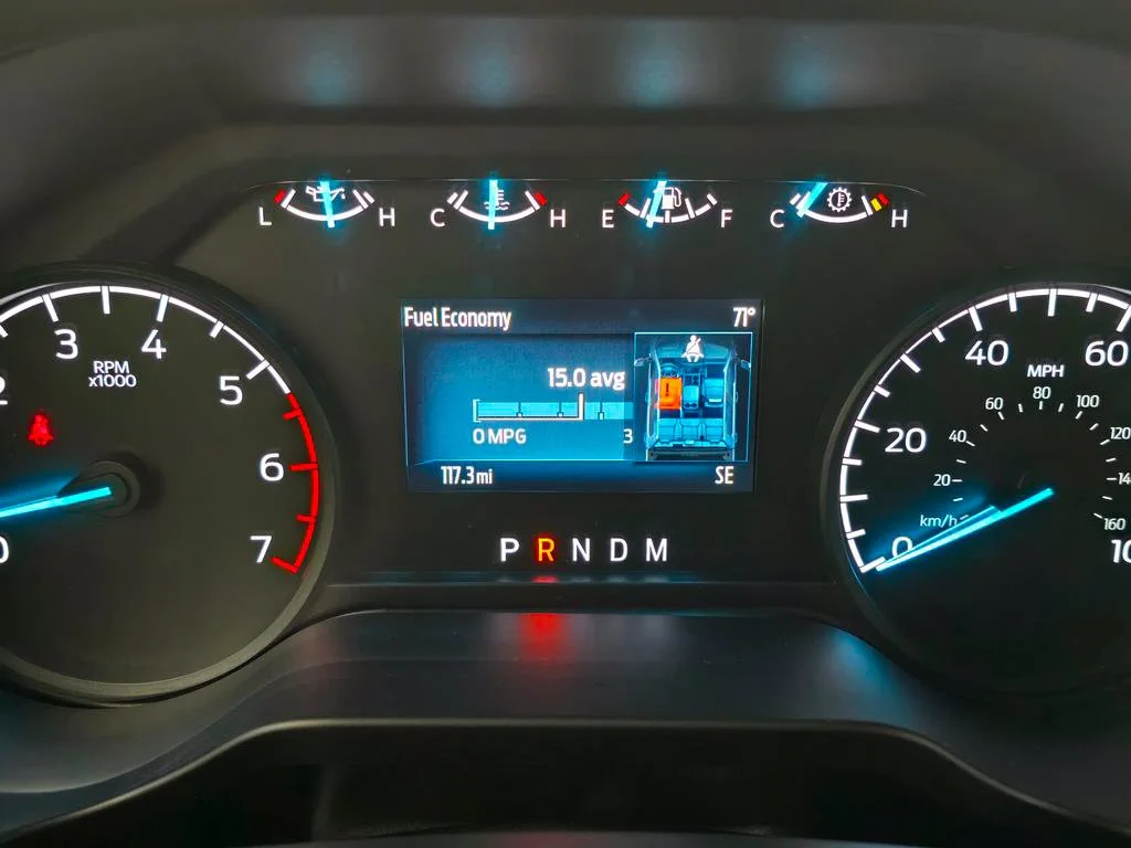 New 2026 Oxford White Ford F-250® XLT image 25