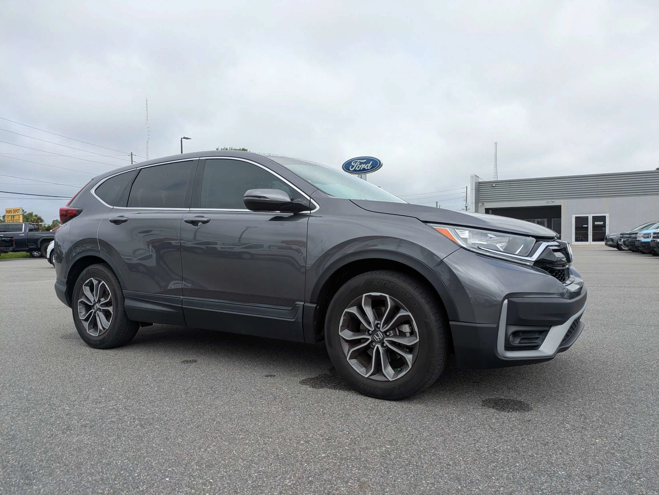 Used 2020 Sonic Gray Pearl Honda EX-L w/Honda Sense Safety System, Leather, & Moonroof image 2