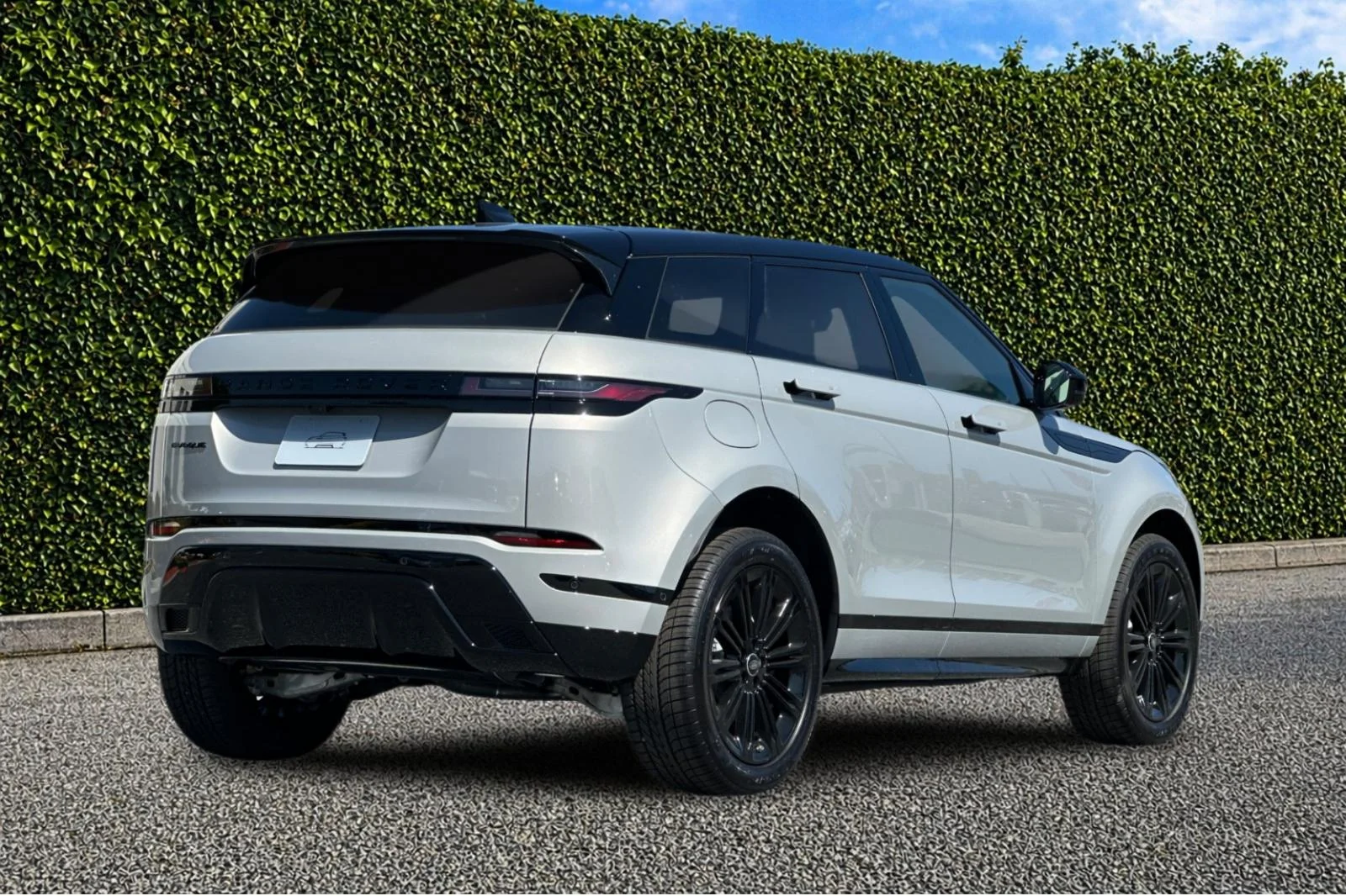 2026 Land Rover Range Rover Evoque Dynamic SE - Photo 6