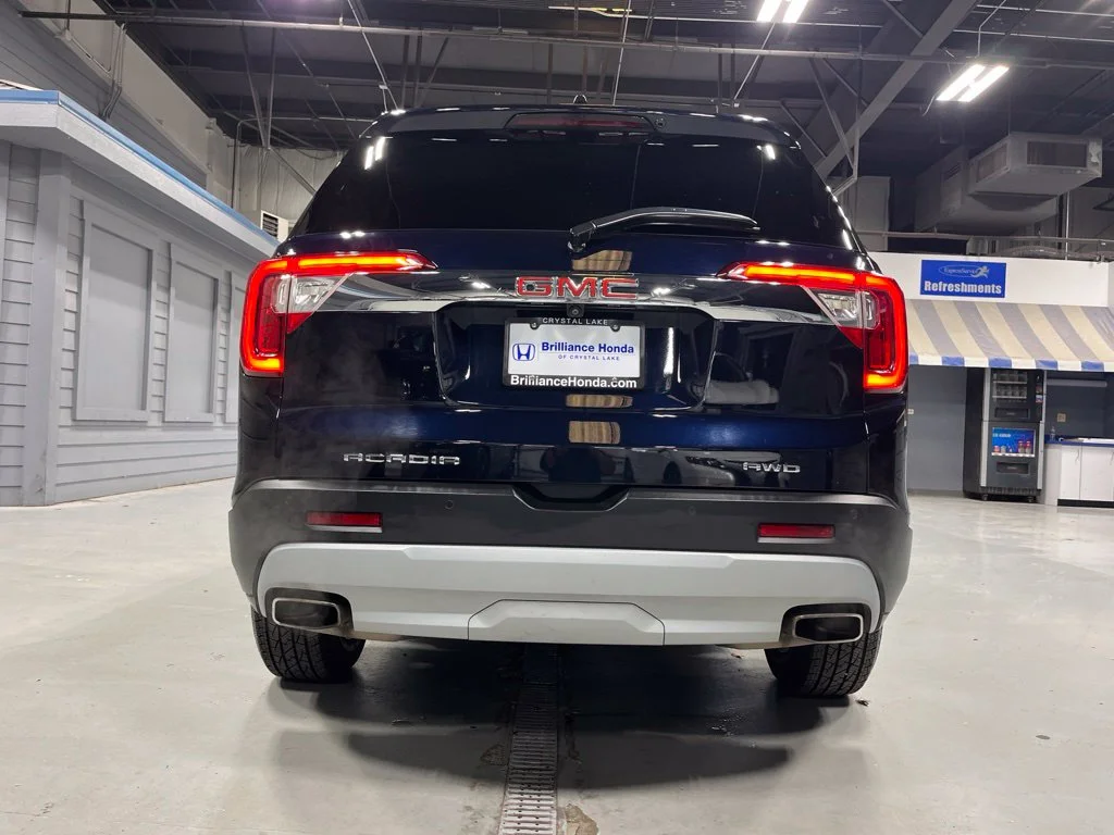 Used 2021 Midnight Blue Metallic GMC SLE image 6