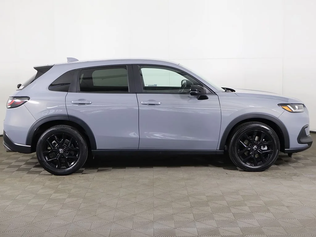 Used 2024 Urban Gray Pearl Honda Sport image 17