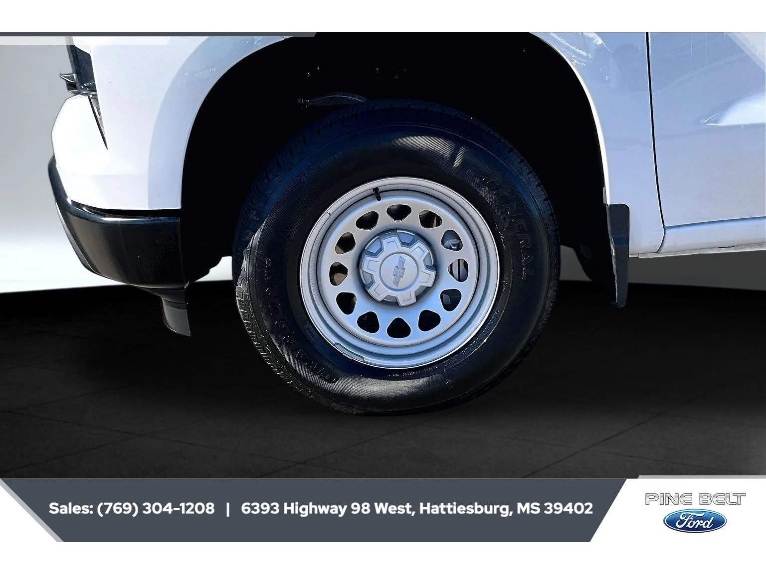 Used 2024 Summit White Chevrolet Work Truck image 7