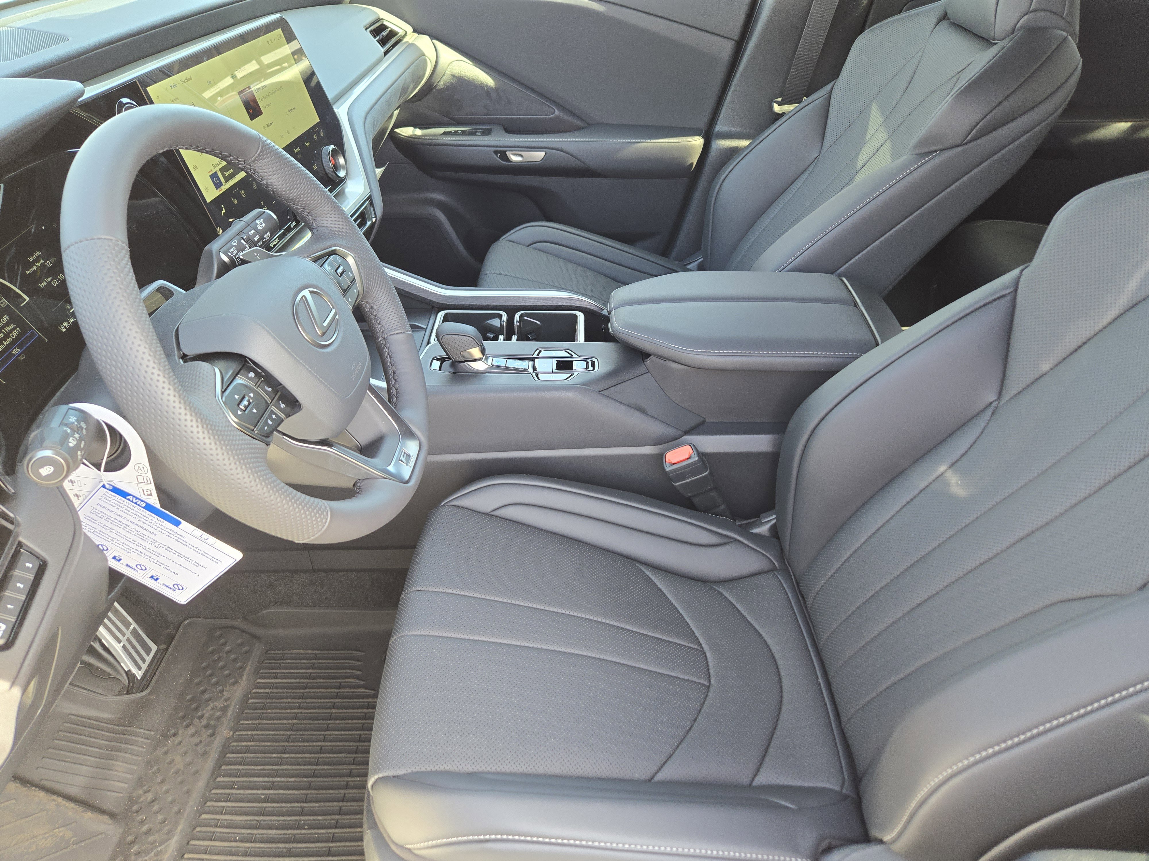 2026 Lexus TX 500h F-Sport - Photo 10