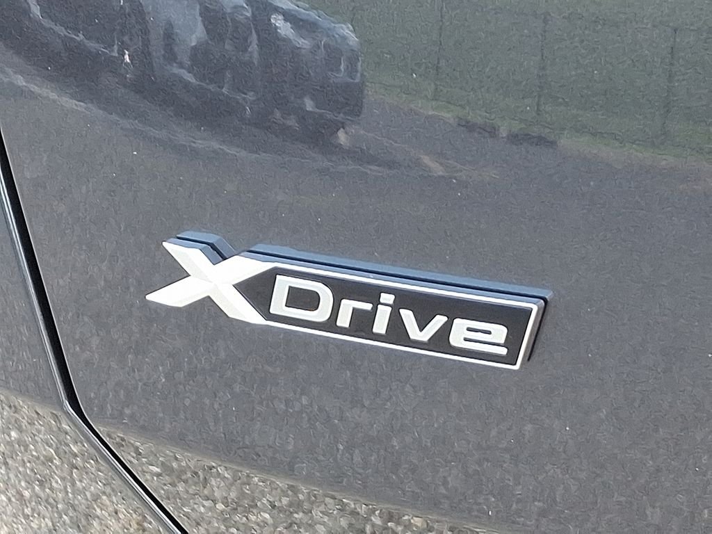 New 2026 Dark Graphite Metallic BMW 30 xDrive image 12