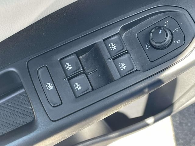 2022 Volkswagen Taos SE - Photo 16