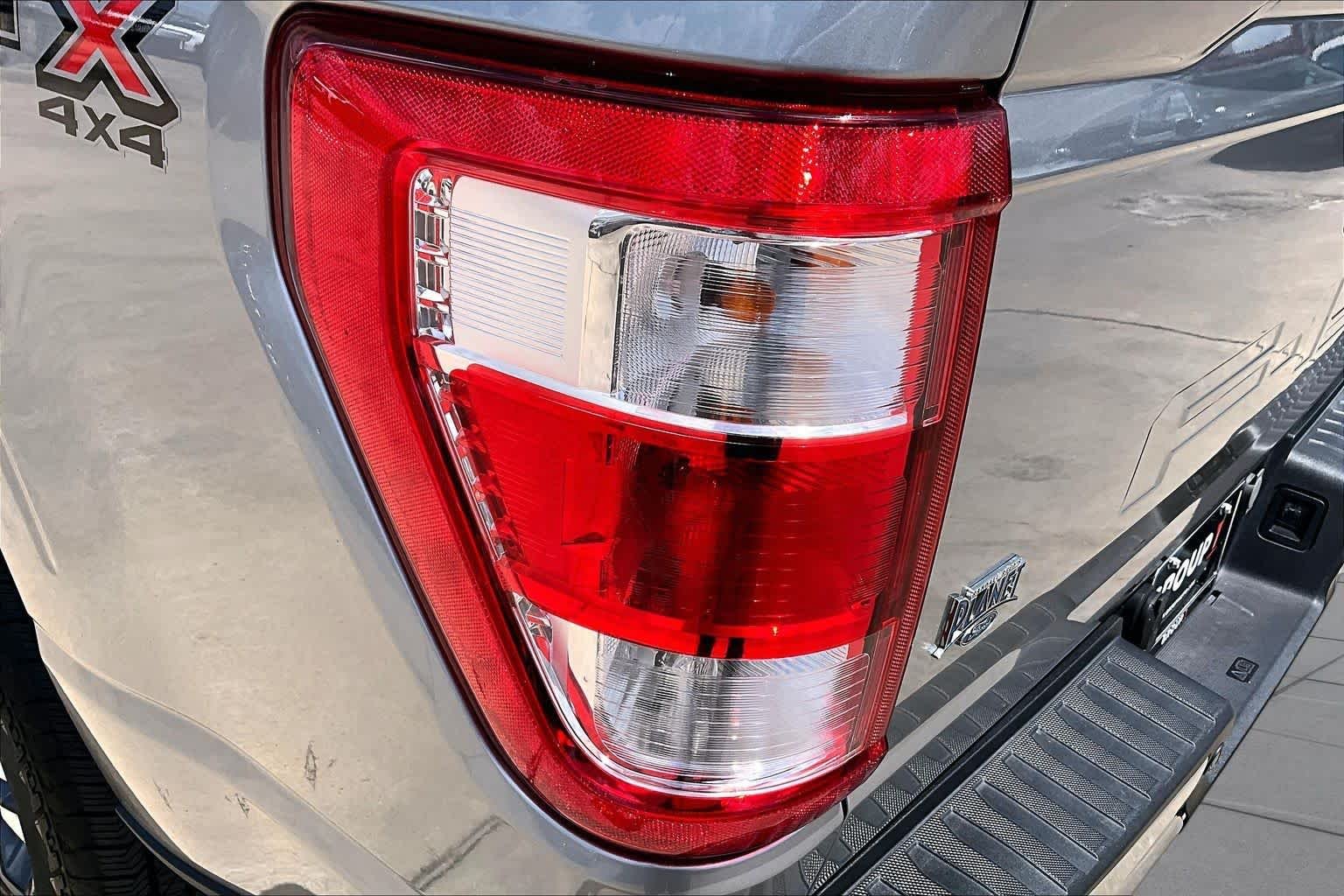 Used 2023 Iconic Silver Ford XL image 29