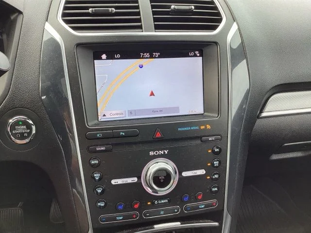 Used 2019 White Ford Sport image 37