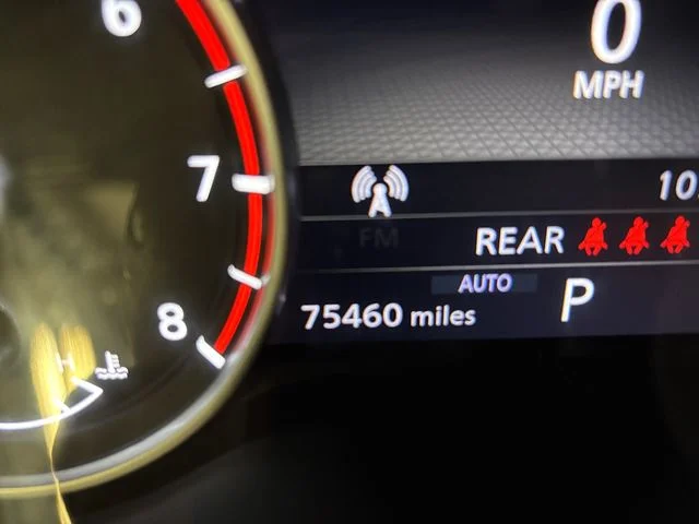 Used 2021 Black Nissan SL image 17