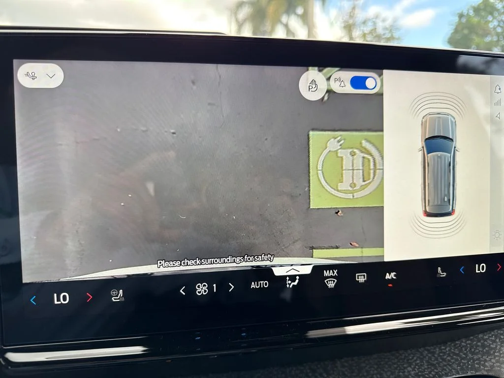 New 2026 White Ford Tremor image 26