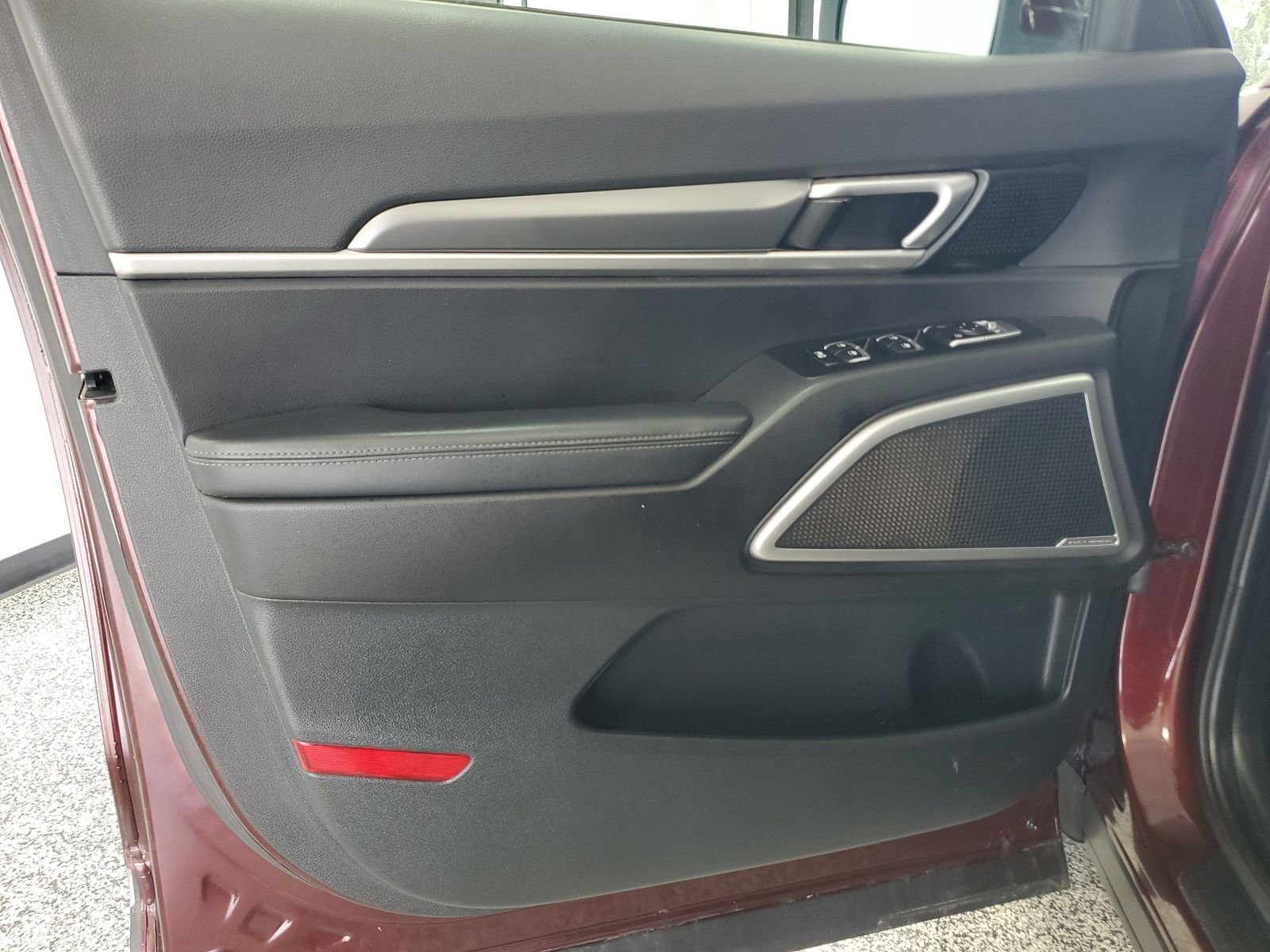 Used 2022 Purple Kia LX image 13