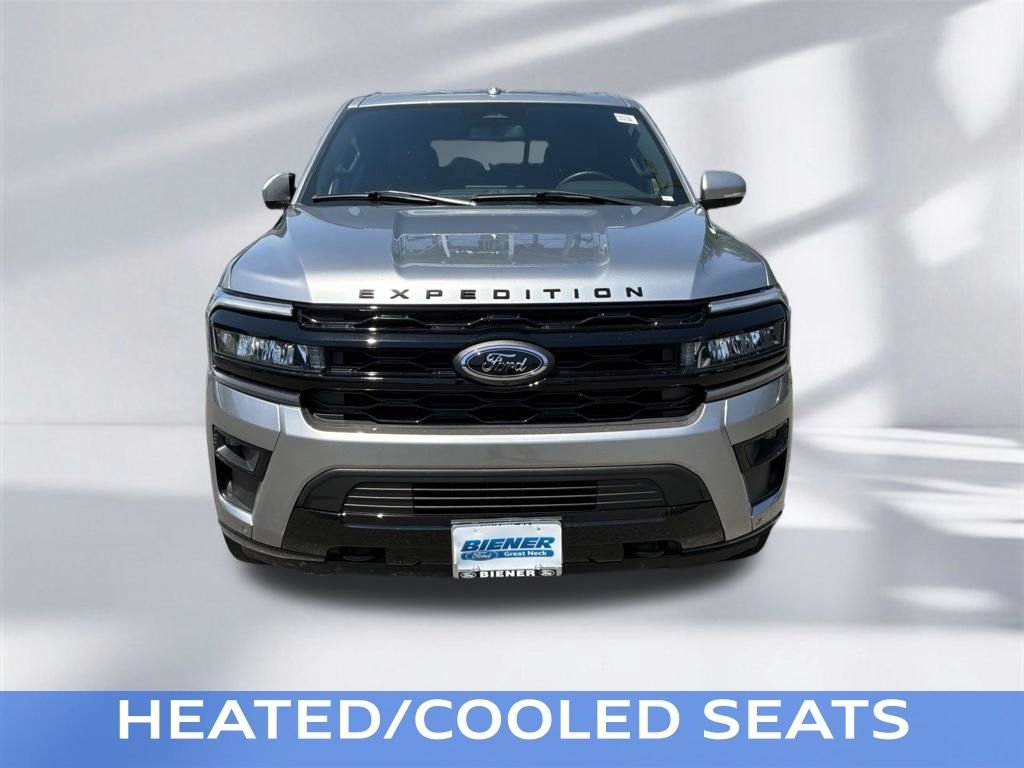 Used 2023 Silver Metallic Ford Limited image 18