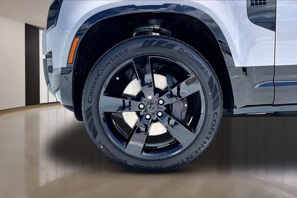 New 2026 Borasco Grey LAND ROVER X-Dynamic SE image 14