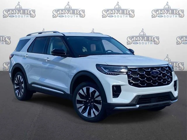 New 2026 White Ford Platinum image 1