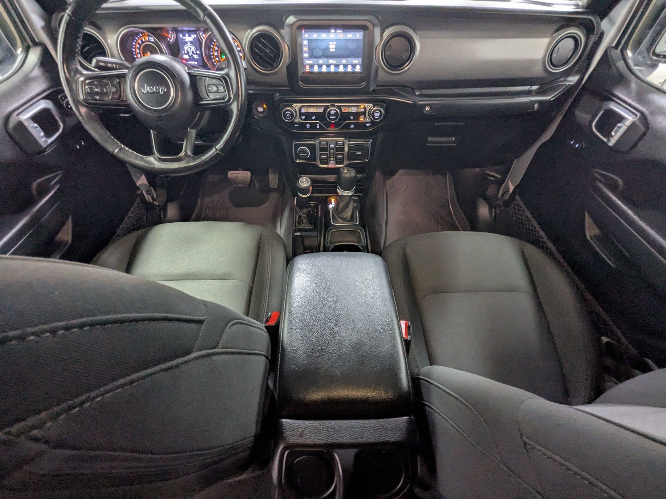 Used 2022 Silver Zynith Clearcoat Jeep Sport S image 18