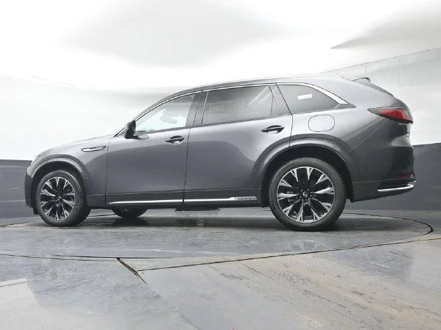 2026 Mazda CX-90 Premium Plus Package - Photo 23