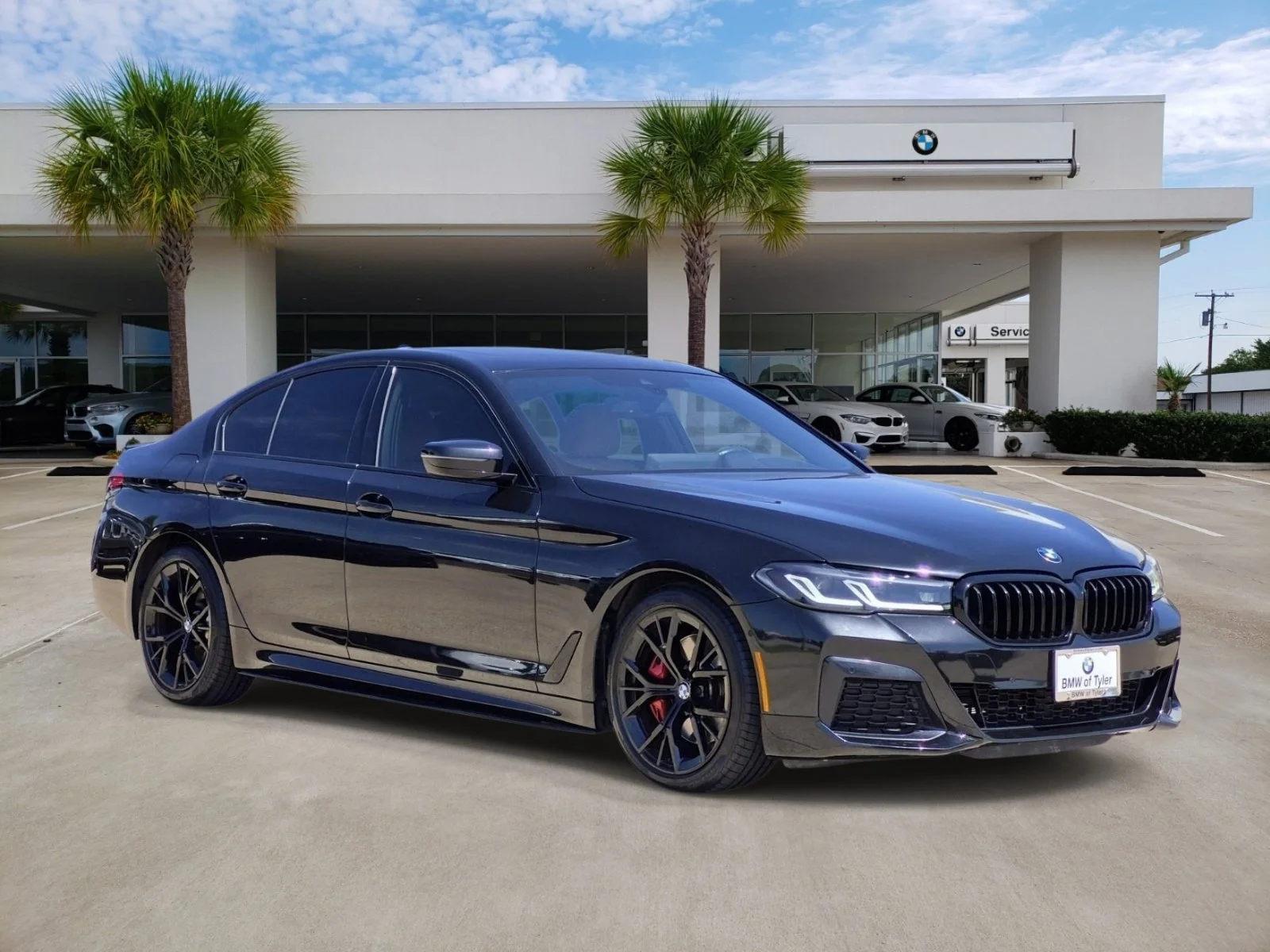 Certified Used 2023 Black Sapphire Metallic BMW 530i image 3