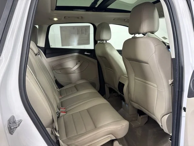 Used 2016 White Platinum Clearcoat Metallic Ford Titanium image 5