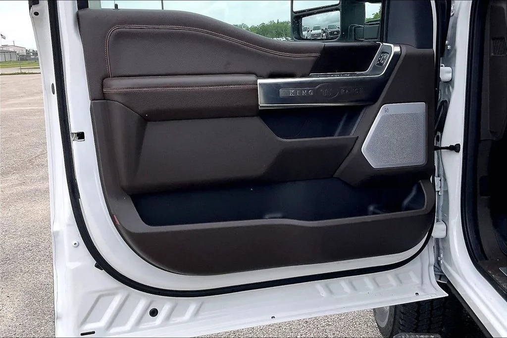 New 2026 Ford Super Duty F-250 King Ranch 4D Crew Cab