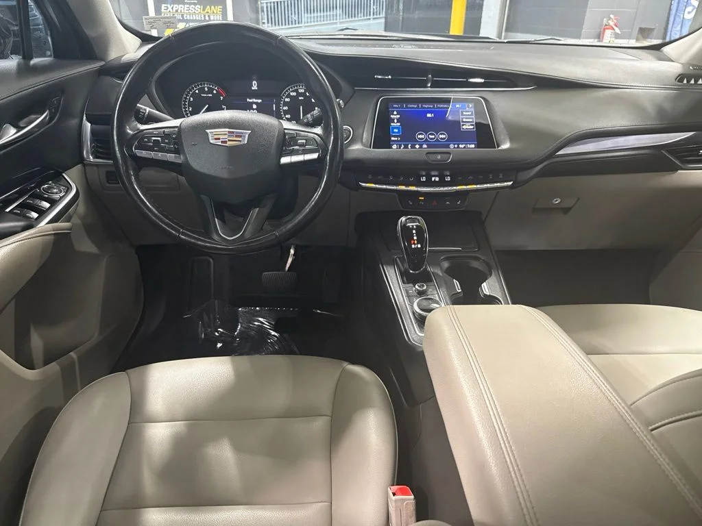 Used 2023 Gray Cadillac Luxury image 15