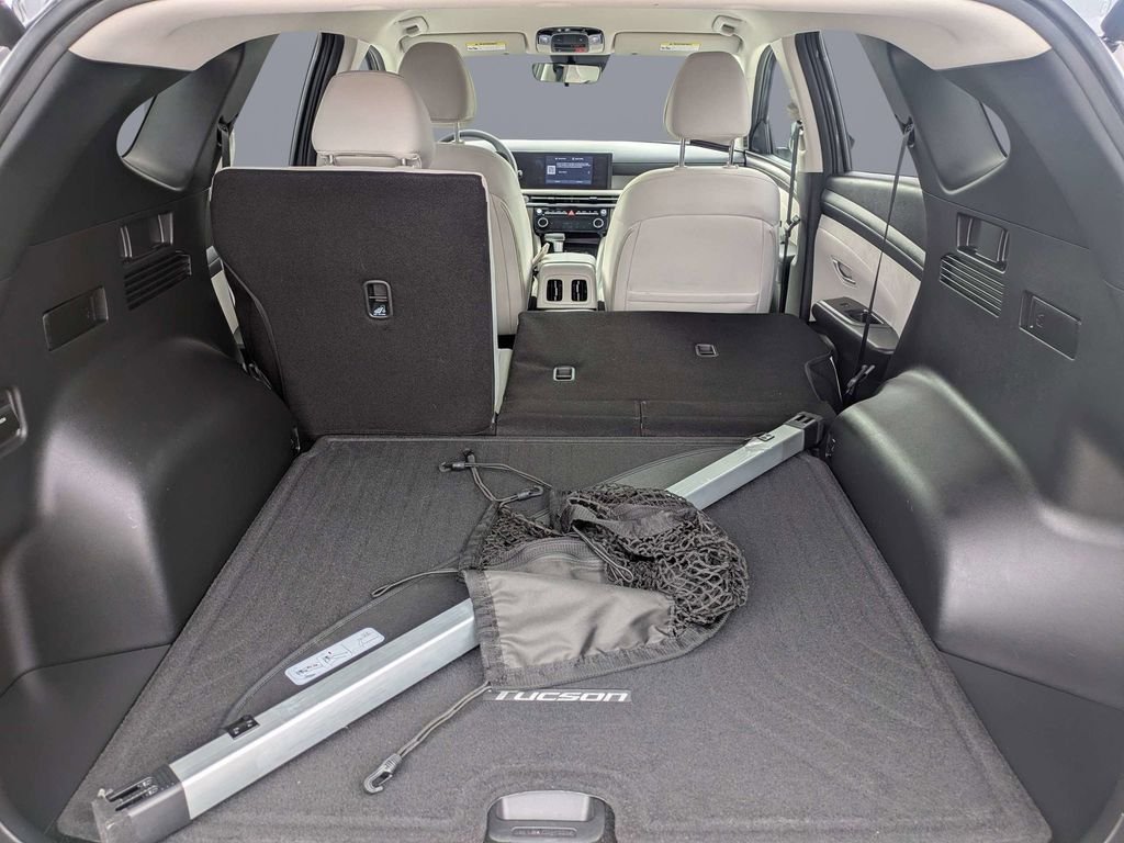 Used 2025 Gray Hyundai SEL image 12