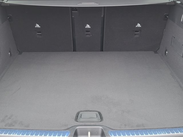 New 2026 MANUFAKTUR exclusive graphite grey magno Mercedes-Benz GLC 43 AMG® image 14