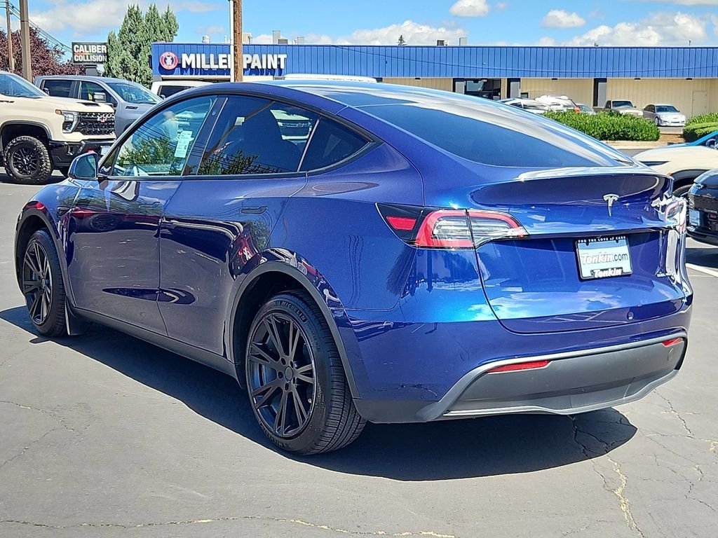 Used 2023 Blue Tesla Long Range image 4