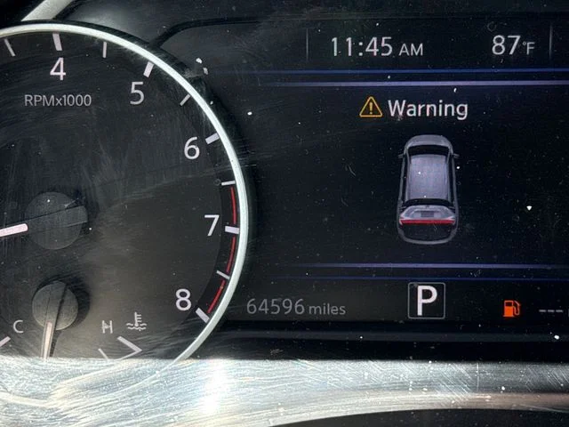 Used 2019 Black Nissan S image 15