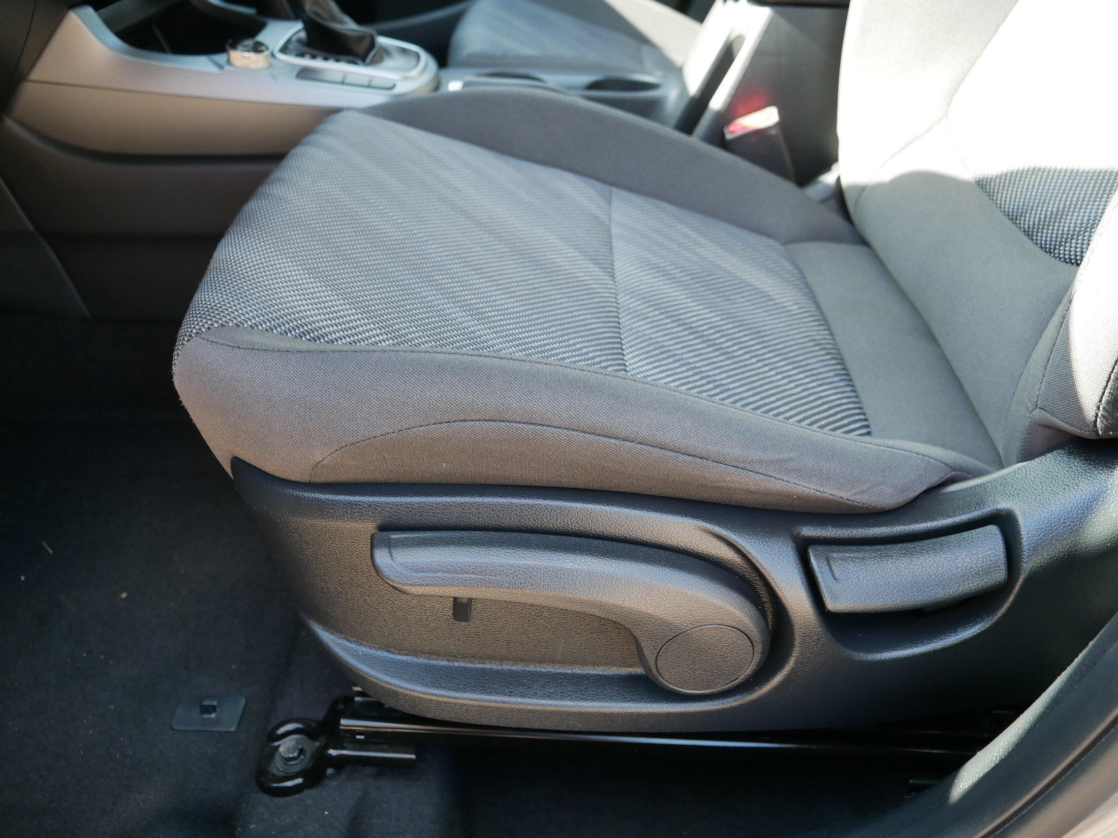 Used 2025 Steel Gray Kia LX image 20