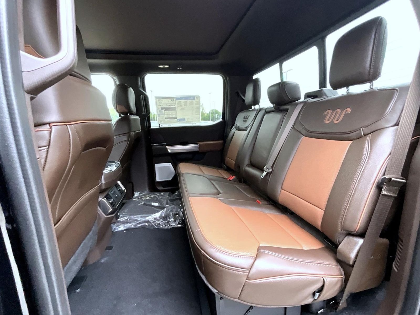 New 2026 Agate Black Metallic Ford King Ranch image 21
