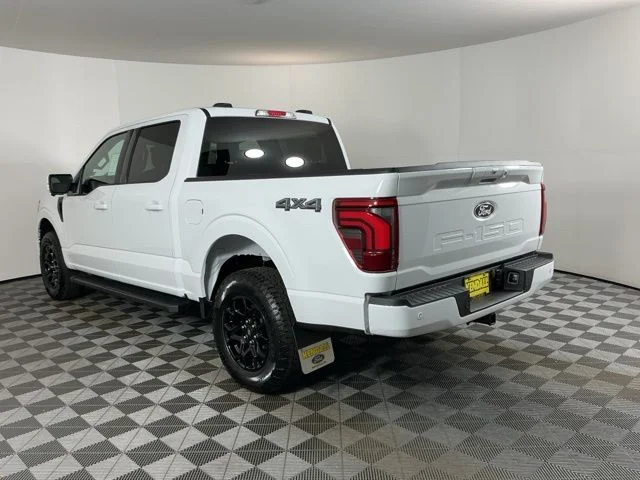 New 2026 Oxford White Ford Lariat image 6