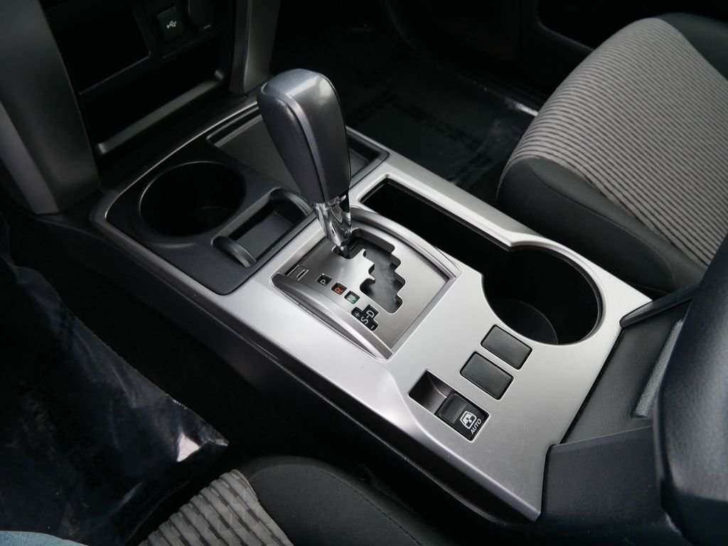 2024 Toyota 4Runner SR5 - Photo 19