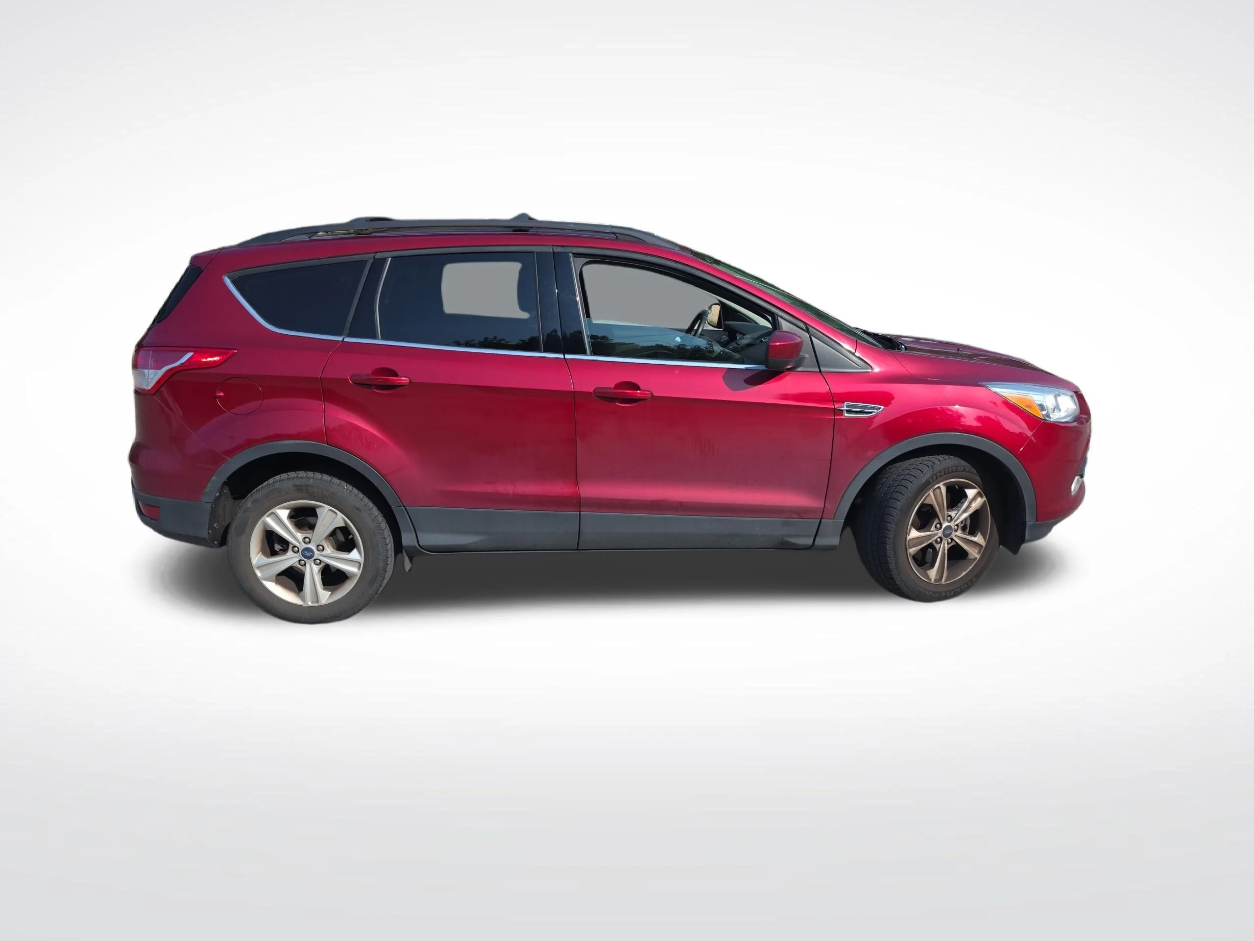 Used 2013 Red Ford SE image 4