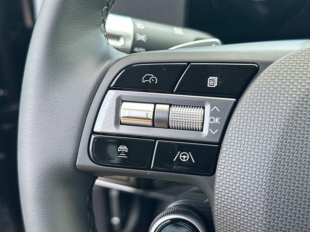 2025 Hyundai IONIQ 5 SEL - Photo 23