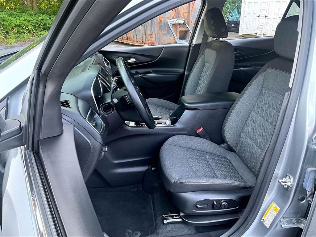 Used 2024 Gray Chevrolet LT image 10