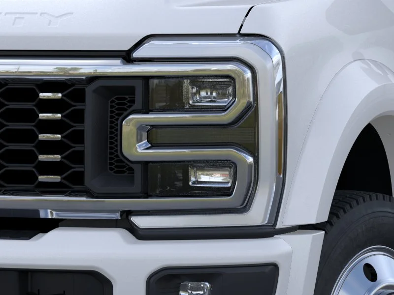 New 2026 Star White Metallic Tri-Coat Ford F-450® Platinum® image 68