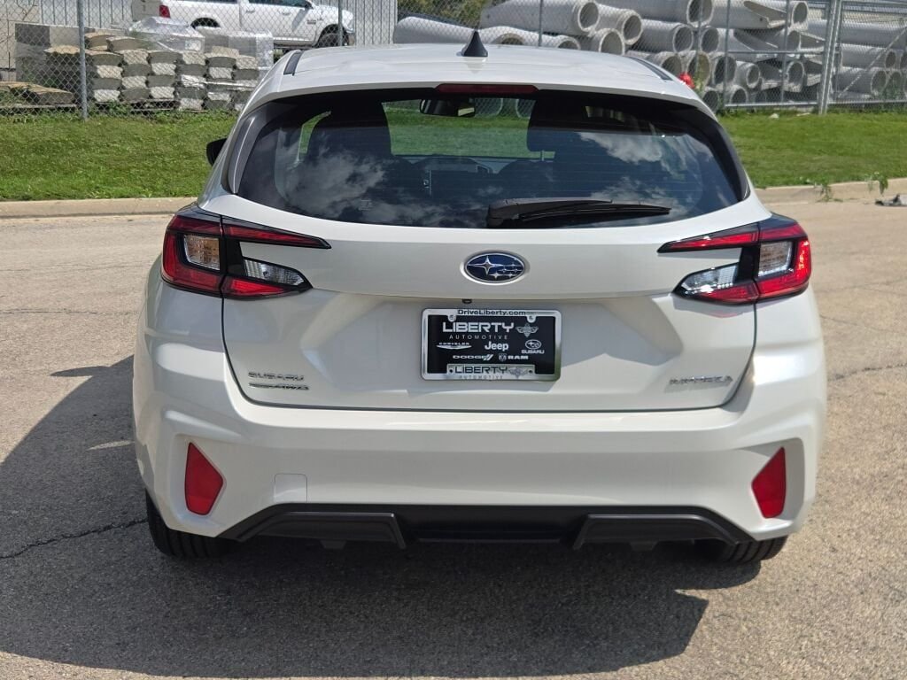 Used 2024 White Subaru Base image 14