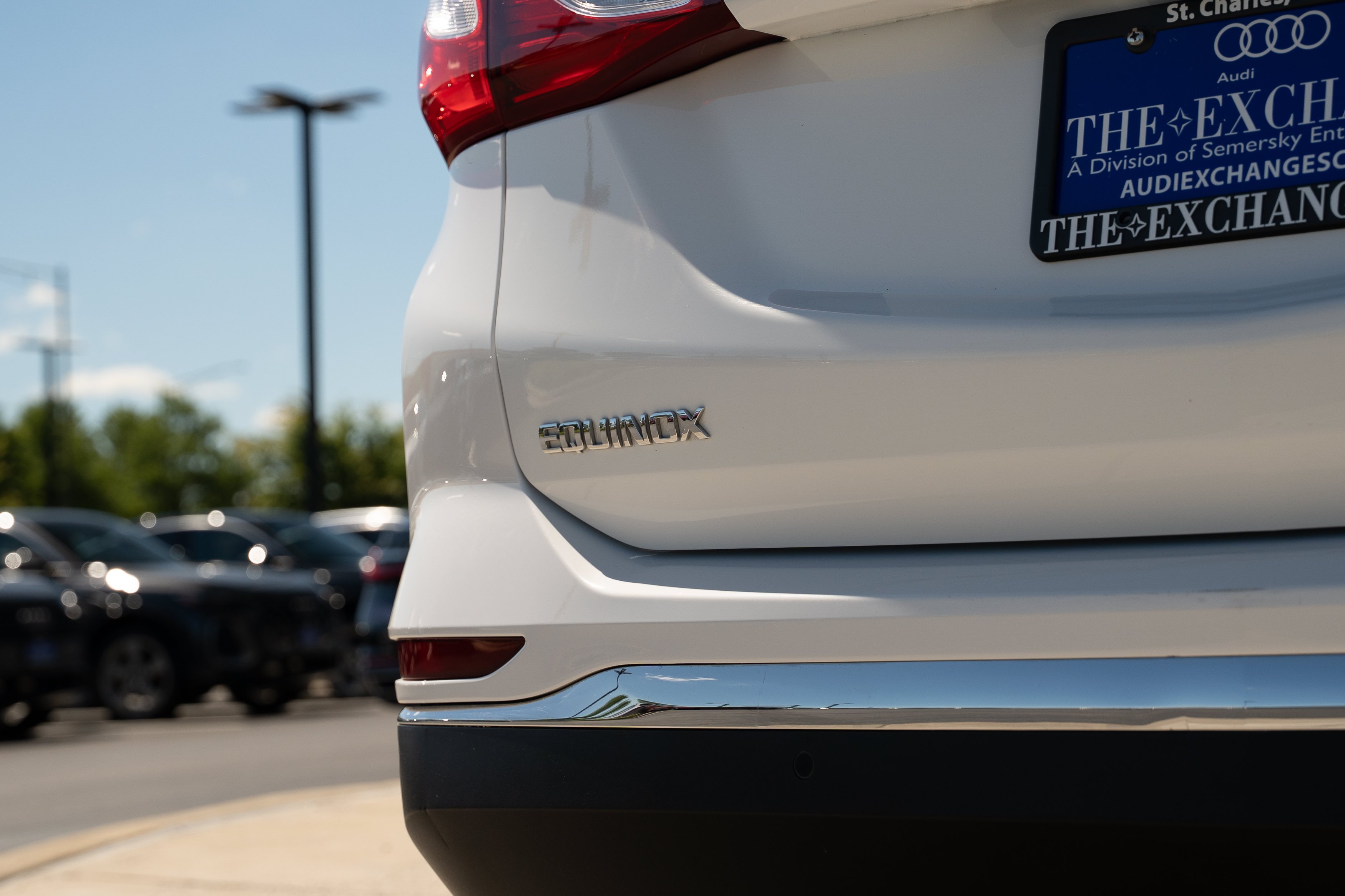 Used 2020 Summit White Chevrolet Premier image 27